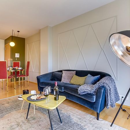 Sweett - Calabria Apartment Barcelona Bagian luar foto