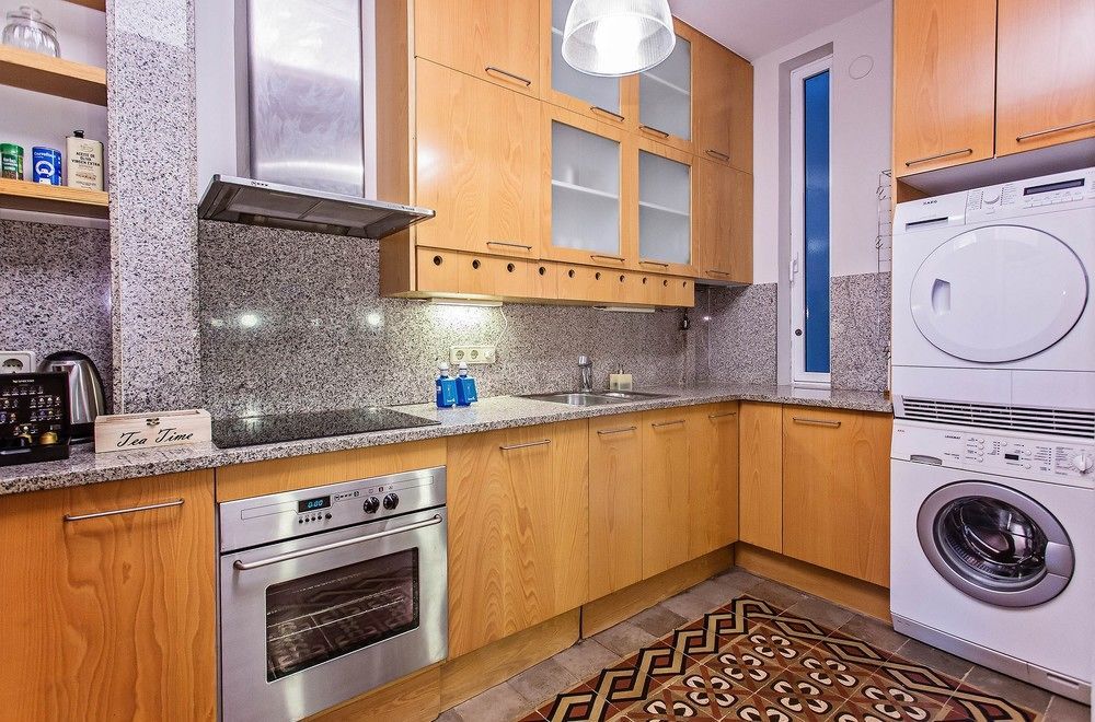 Sweett - Calabria Apartment Barcelona Bagian luar foto