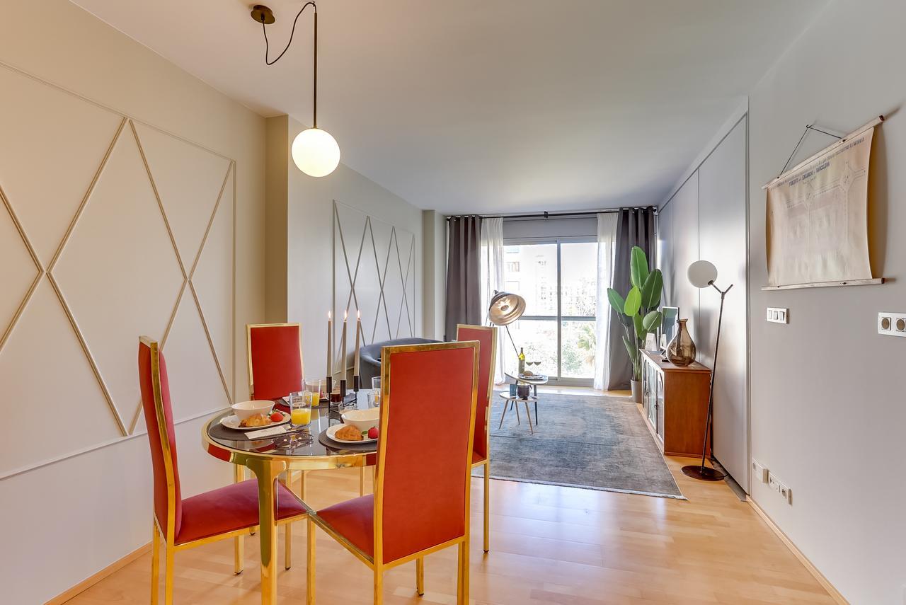Sweett - Calabria Apartment Barcelona Bagian luar foto
