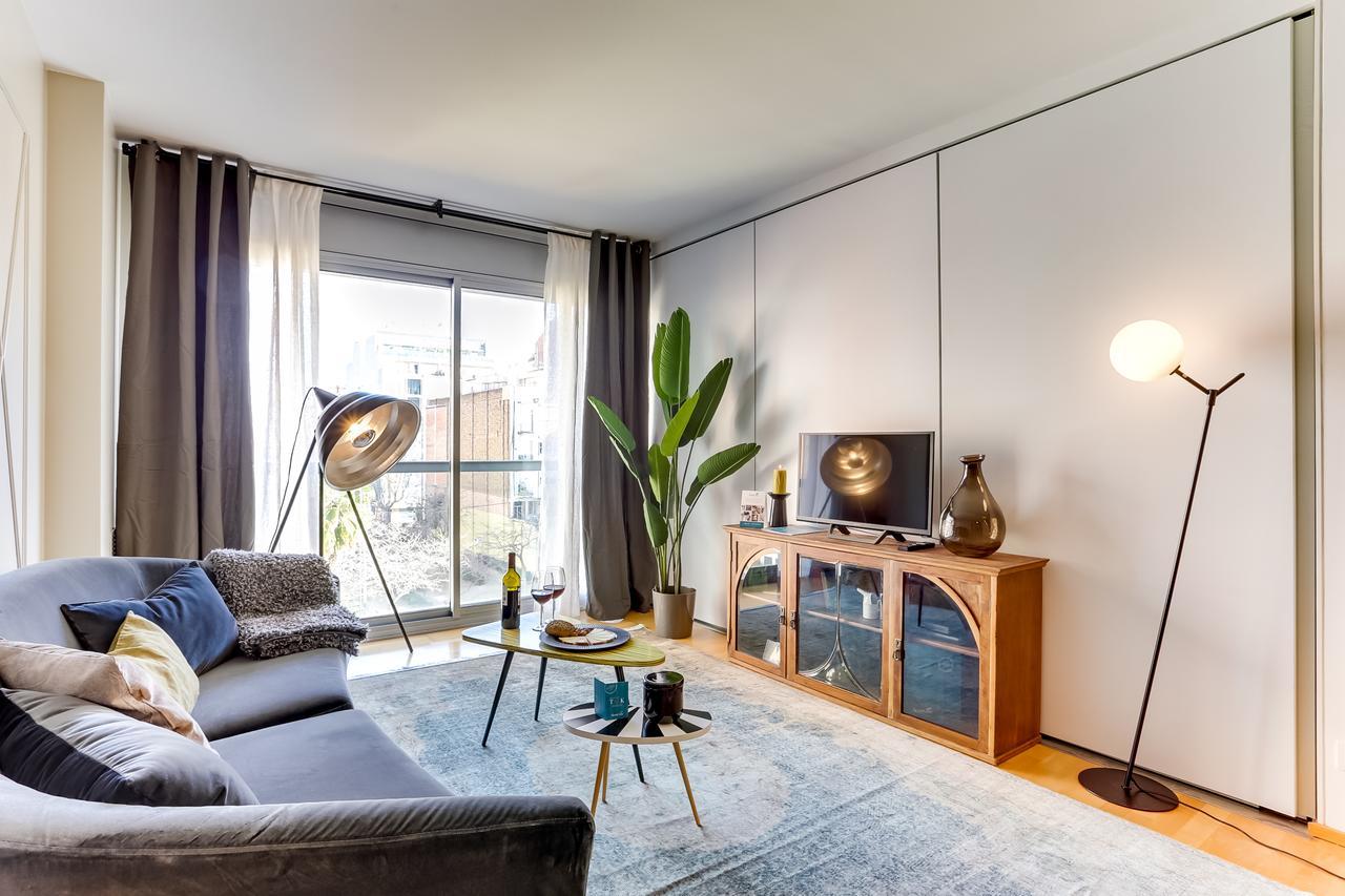 Sweett - Calabria Apartment Barcelona Bagian luar foto